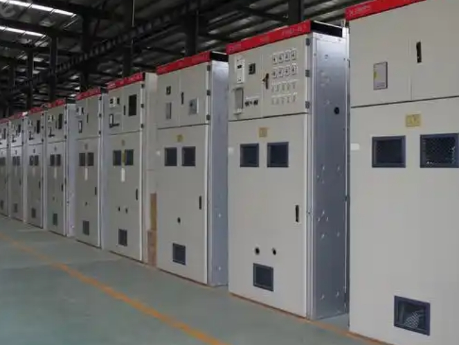 高低壓開關(guān)柜通電試驗(yàn)臺(tái)在使用中應(yīng)注意哪些方面